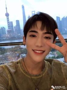 吃瓜大爆料黄明昊,吃瓜大爆料背后的真相揭秘